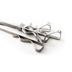 Grillező eszközkészlet nyársok és kebab grillezésére