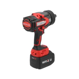 Yato akkus ütvecsavarozó 3/4" 2400 Nm szénkefe nélküli 18 V (1 x 6,0 Ah akku + töltő)